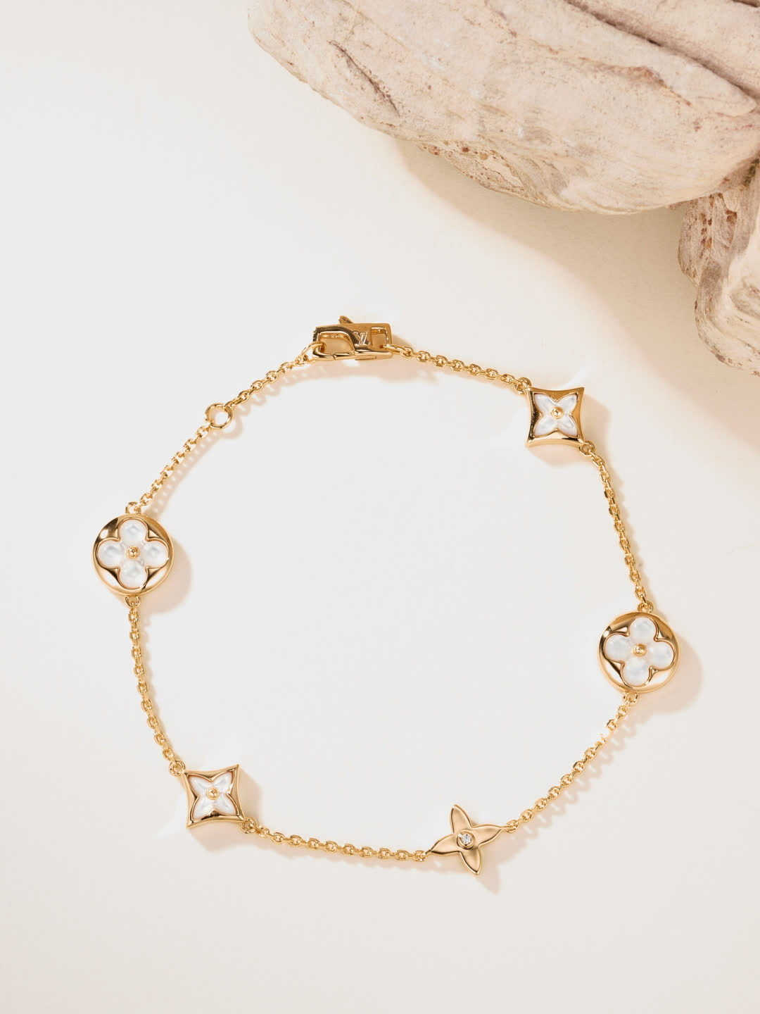 Louis Vuitton Gold Flower and Star Anklet